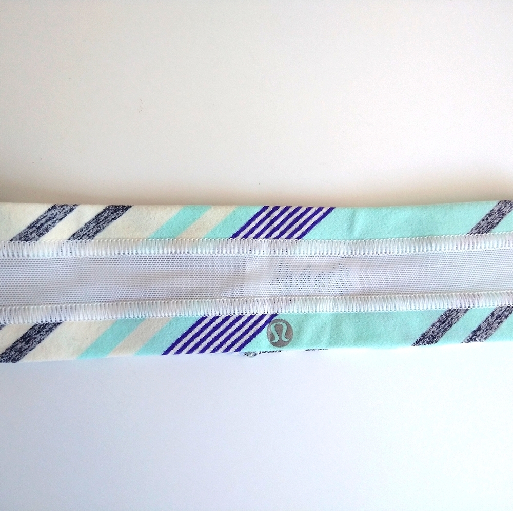Lululemon fabric/mesh headband with Grip